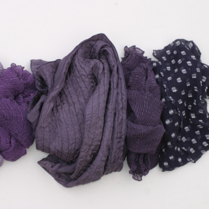 Mit Blauholz gefärbt Mit Blauholz gefärbt